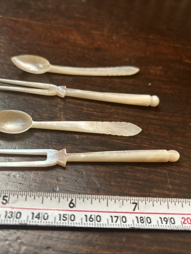 Vintage/Antik Perlmutt Kaviar Löffel Muschel Löffel und Gurken Gabeln Lot - Bild 3 von 4