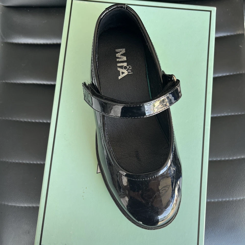 Mia Niñas Etya Mary Jane Tacones Negros Niños Zapatos Gancho y Lazo Correa Talla 13M Foto 2 de 4