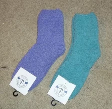 NWT 1 Pair Women's  Fuzzy Fluffy Socks 2 Styles U Choose by Yacht & Smith New