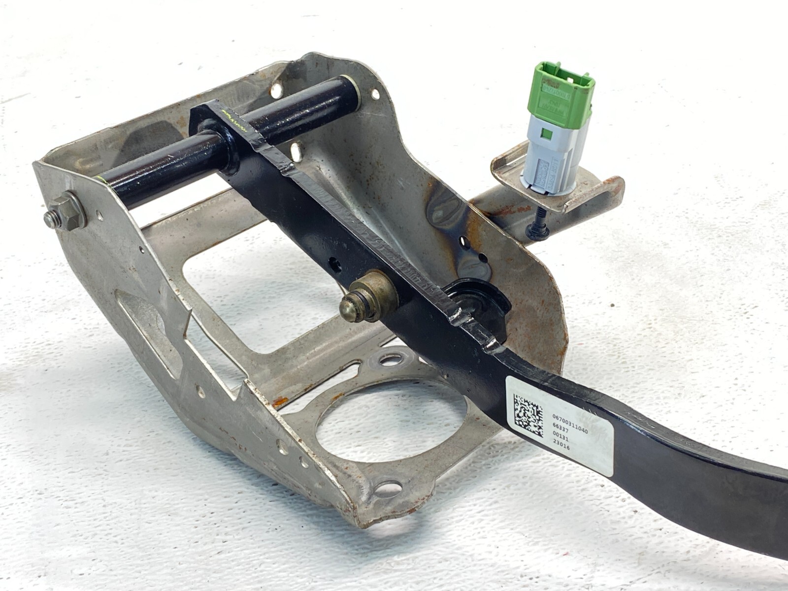 14-21 Maserati Quattroporte Ghibli Levante Brake Stop Pedal Lever Assembly OEM✅