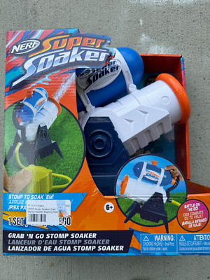 NERF Super Soaker Grab  N Go Stomp Soaker Blasting Machine Outdoor Water Games 