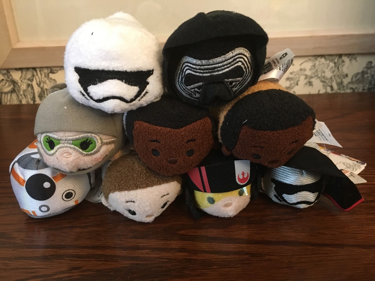Authentic US Disney Star Wars The Force Awakens Tsum Tsum Complete