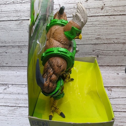 Ben 10 Omniverse HyperAliens Kickin' Hawk Action Figure Cartoon Network Kicking - Picture 5 of 10