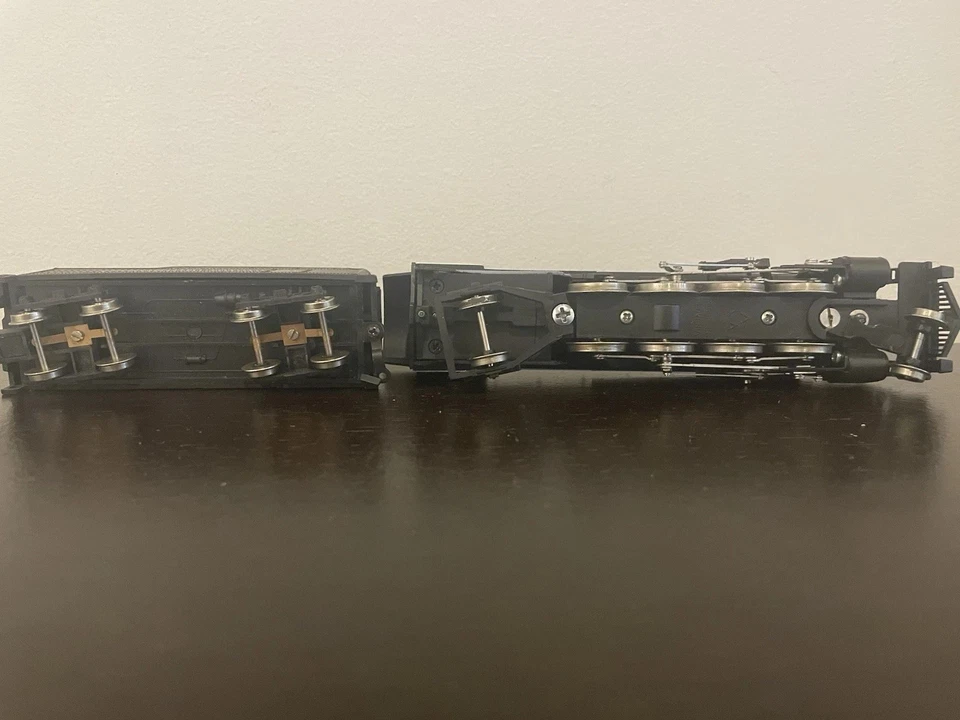 MEHANO 2-8-2 MÁQUINA DE VAPOR NACIONAL CANADIENSE #3553 LOCOMOTORA MOTOR ESCALA HO Foto 2 de 4