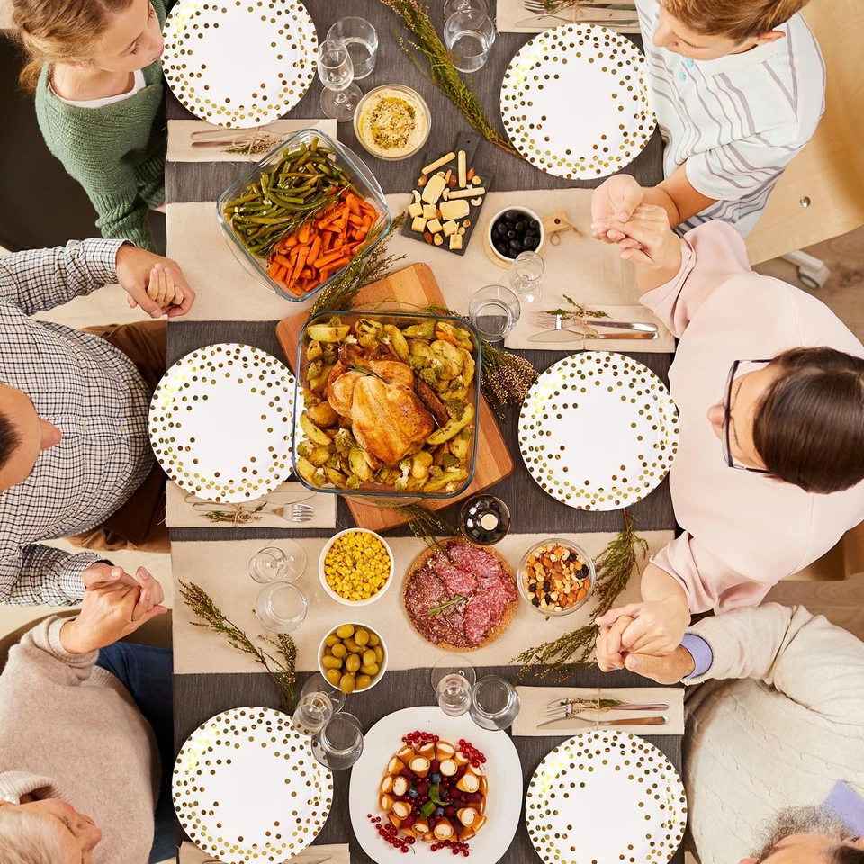 Juego de 75 platos y servilletas de papel - Comedor de fiesta desechable de punto blanco y dorado Foto 2 de 4