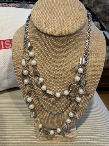 Premier Designs "Coastal" Silver Tone 3 Strand Shells Faux Pearls 21” Necklace - Picture 3 of 5