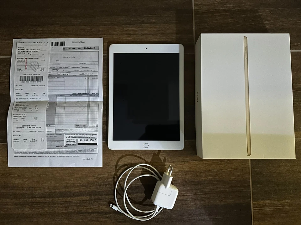 Apple iPad 9 · 32GB · Wi-Fi, foto 2 di 5
