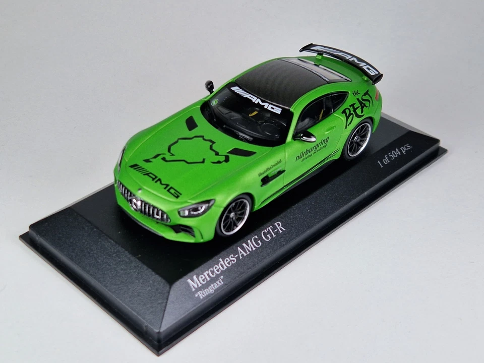 Mercedes AMG GTR Ring Taxi 2018 Minichamps 1:43 410038091 The Beast GT-R