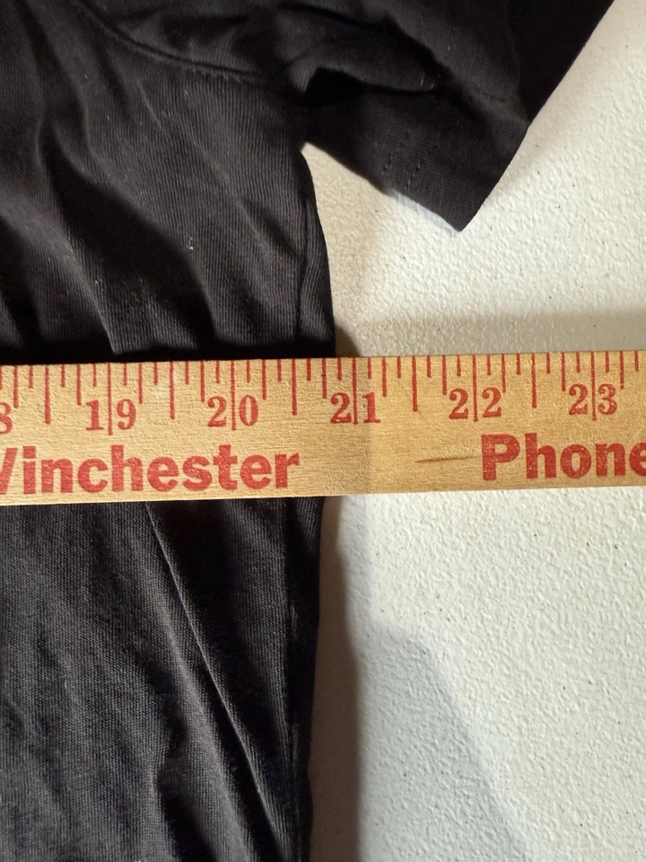 Camiseta Michael Kors Hombre Color Negro Talla Grande. Rayas en los hombros Foto 4 de 4