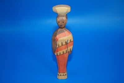 [10826] Ostheimer Holzspielzeug Afrikaner Afrikanerin stehend alte Version