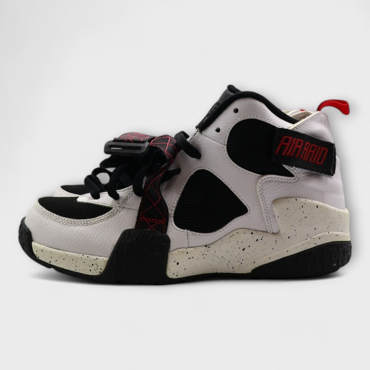 シューズ(男性用) NIKE : AIR RAID 楽天市場】ナイキ NIKE スニーカー エア レイド White/Black