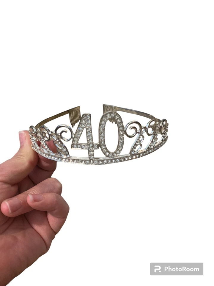 40 和精美捆绑出售腰带、蛋糕装饰和皇冠 Parry 装饰温和使用 — 第 4/4 张图片