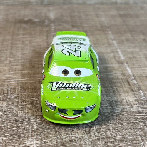 Disney Pixar Cars Brick Yardley Vitoline 24 Piston Cup Racers DXV53 - Imagen 8 de 11