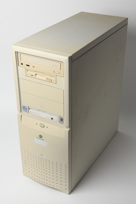 Gateway E-4200 Vintage Retro Gaming PC Windows XP Intel Pentium III 450MHz 128MB