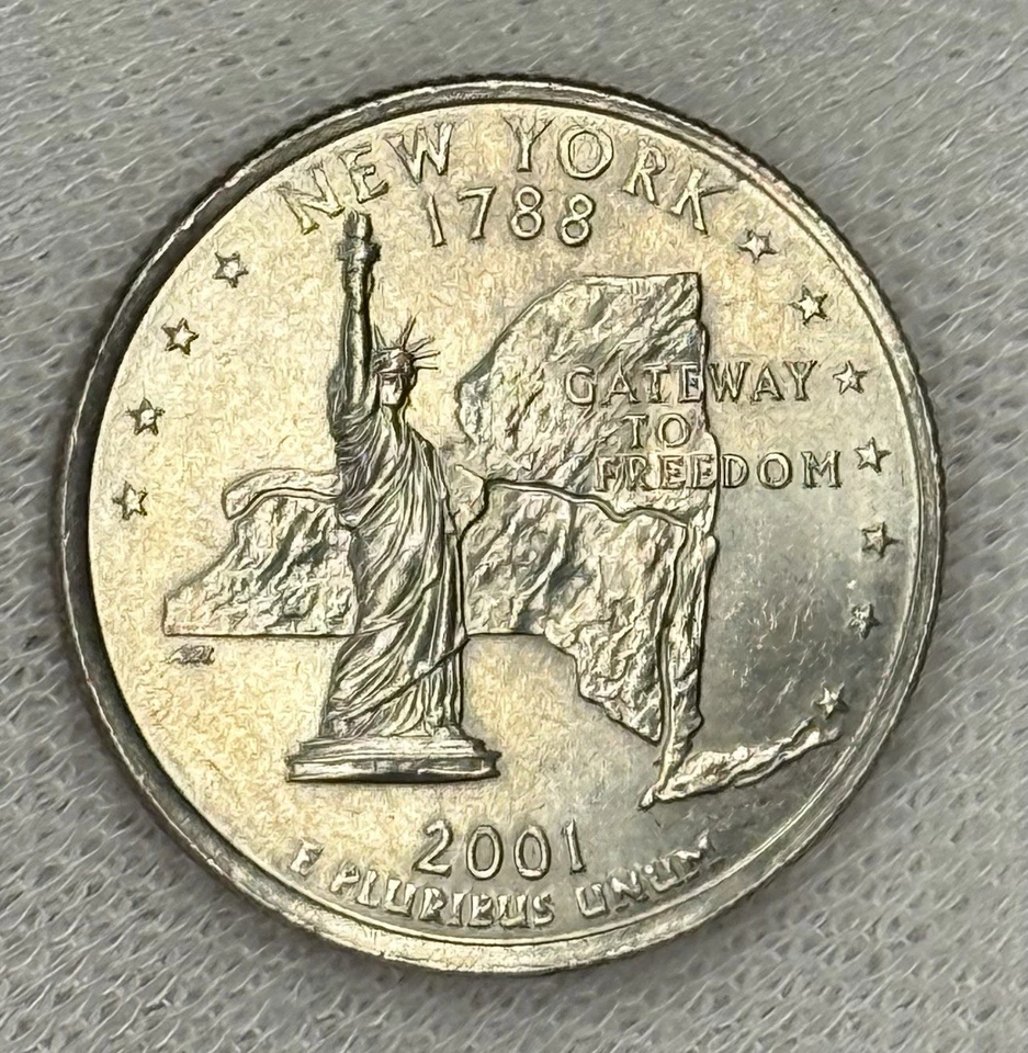 2001 D Mint Mark Circulated XF-Details New York Quarter Dollar - Image 4 of 4