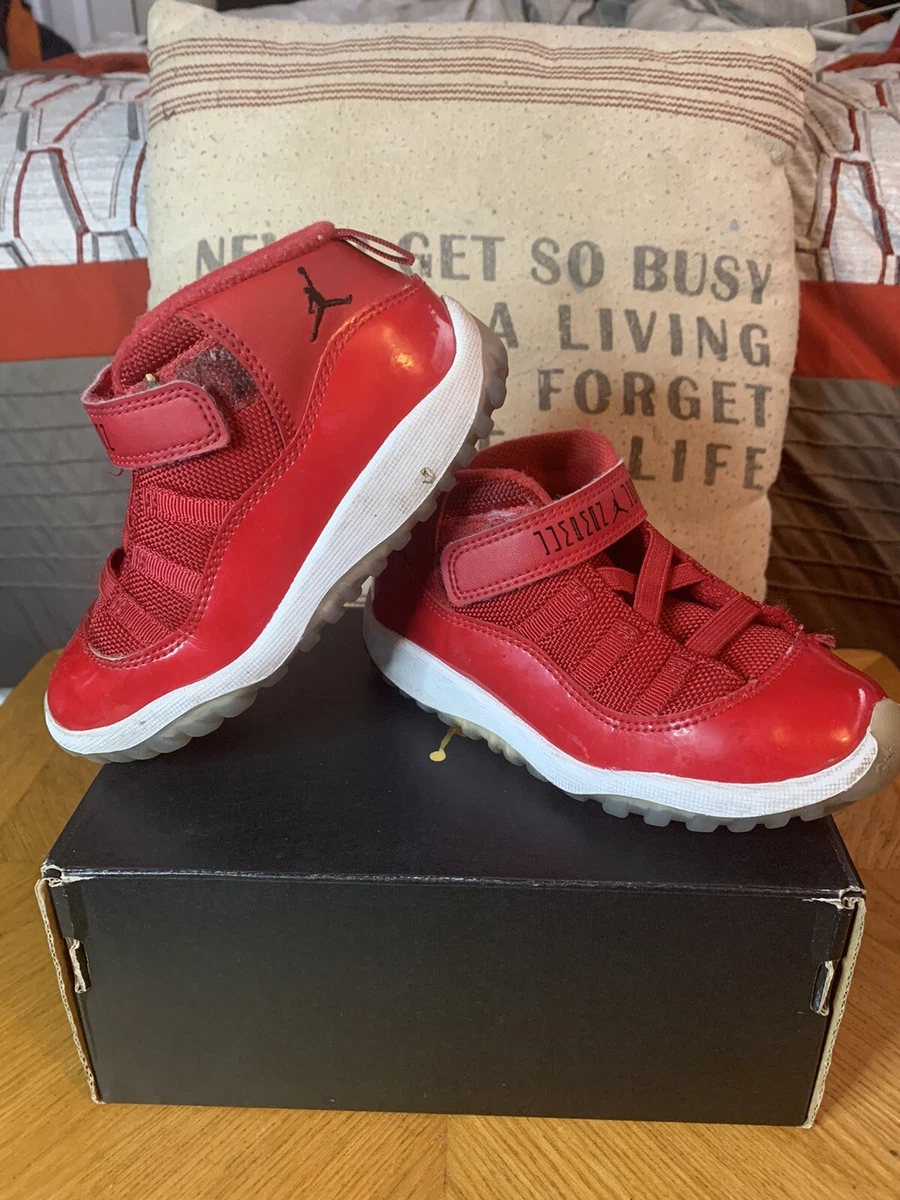 Kids jordan 11 red sale