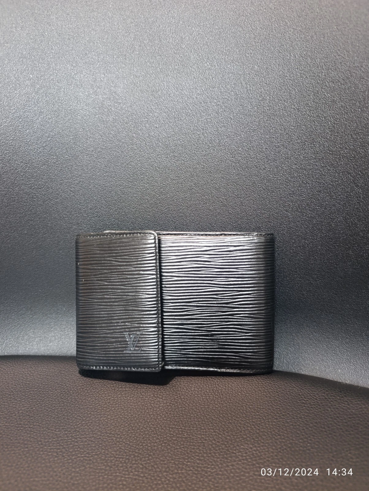 LOUIS VUITTON（LV） 1996 Louis Vuitton LV PORTE CHEQUE cuir Épi 1996 Boîte Dutsbag Bah