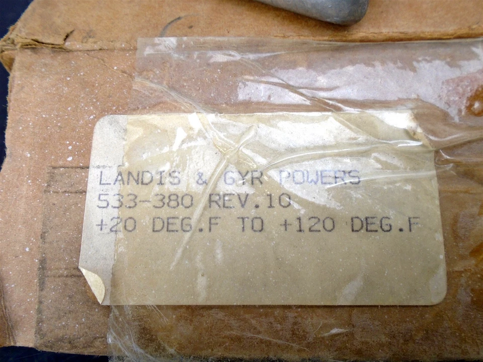 POWERS Landis & Gyr - 533-380-24 - DUCT AVERAGING SENSOR 20-120° - 24ft FLEXIBLE - Image 2 of 4