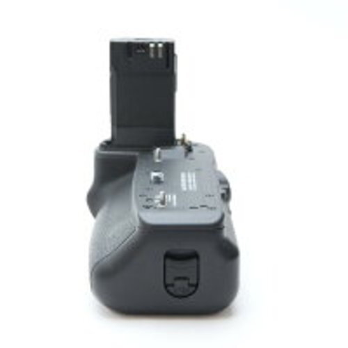 Canon BG-R10 Battery Grip for EOS R5 R6 R5C Genuine Canon Accessory Dual Battery - Picture 2 of 6