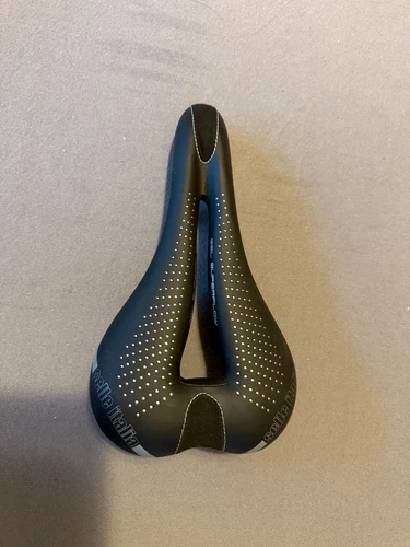 Selle Italia Diva Gel Superflow bicycle saddle
