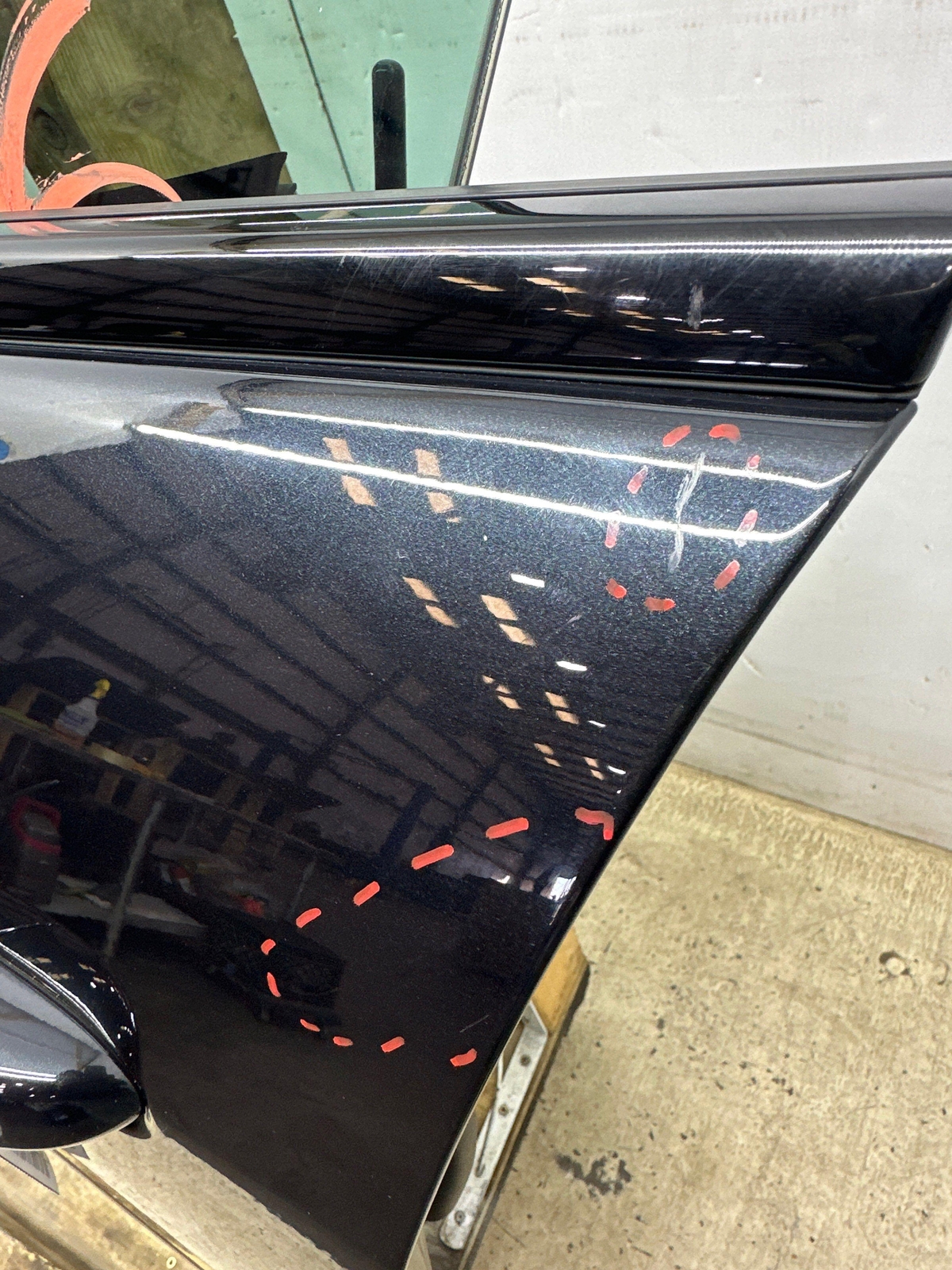 2017-2020 MASERATI LEVANTE M161 OEM FRONT LEFT DOOR ASSEMBLY | NERO RIBELLE 815