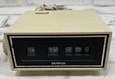 Wards 60s alarm clock - Japan - Montgomery Ward - plastic - clock light 45-9785