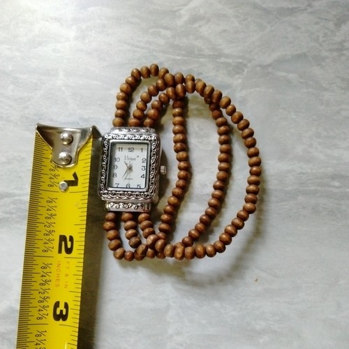 vtg Vivani Analog Wristwatch with Quartz Movement new battery works well, clean - Picture 12 of 12