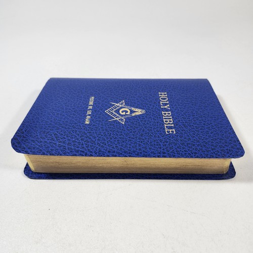 Holy Bible Master Mason Edition King James Masonic 1997 Blue Heirloom Peotone IL - Picture 8 of 13