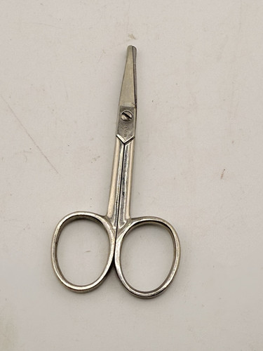 Vintage Scissors Shears Revlon Brazil Little Scissors 4” - Picture 3 of 7