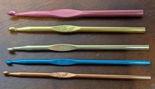 Vintage "BOYE" 1950/60s Crochet Hooks Set 5 USA Aluminum sizes G H I J K EUC