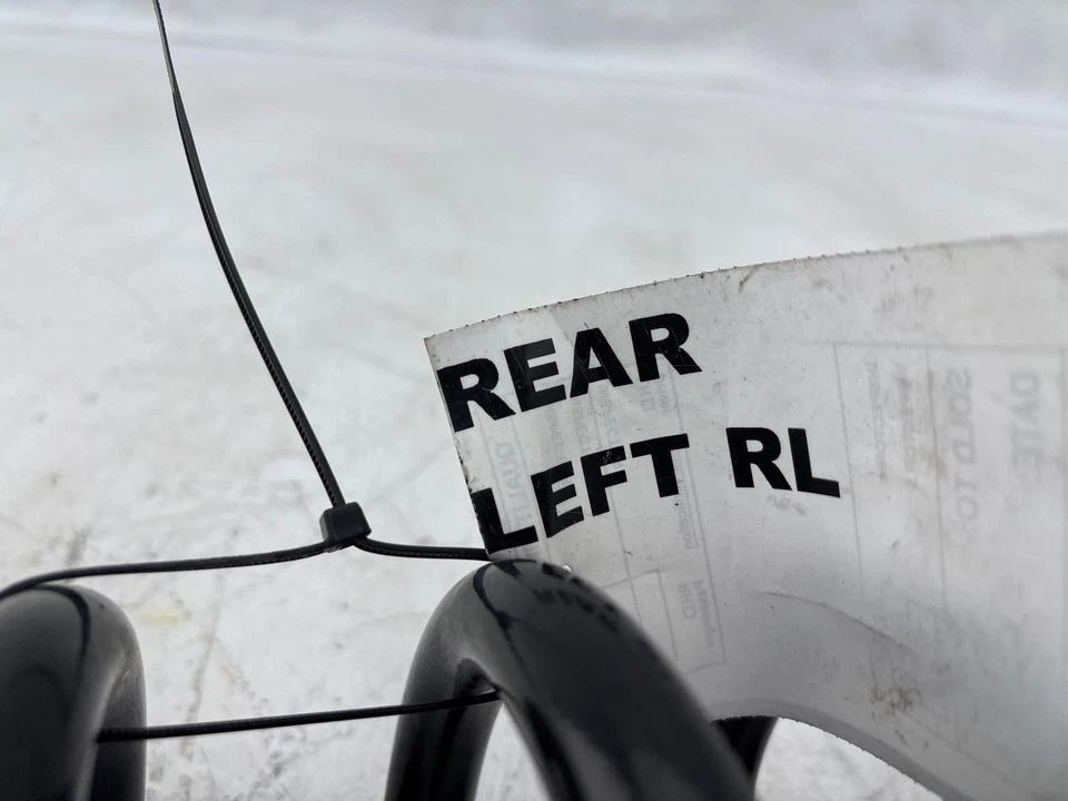 Lincoln MKX 2016-2018 3,7 L muelle helicoidal trasero izquierdo OEM Foto 3 de 4