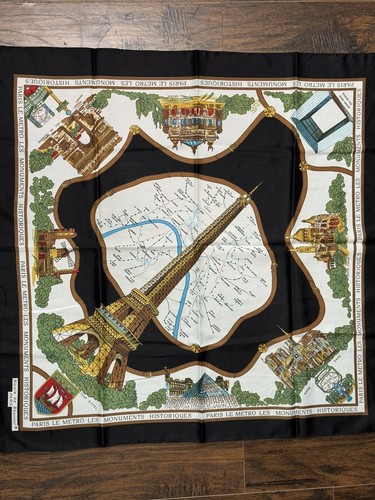 VTG PARIS France Attractions Map Nicole De Beauvoir Designer Souvenir Scarf 30”