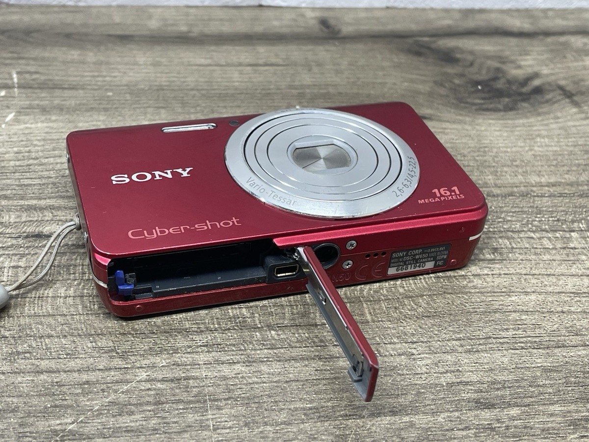 Sony Cyber-Shot 16.1MP Digital Camera Red DSC-W650 TESTED *No
