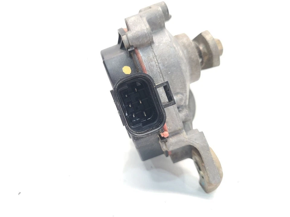 2004 Cadillac Escalade ESV Front Windshield Wiper Motor *ONLY - Image 2 of 4