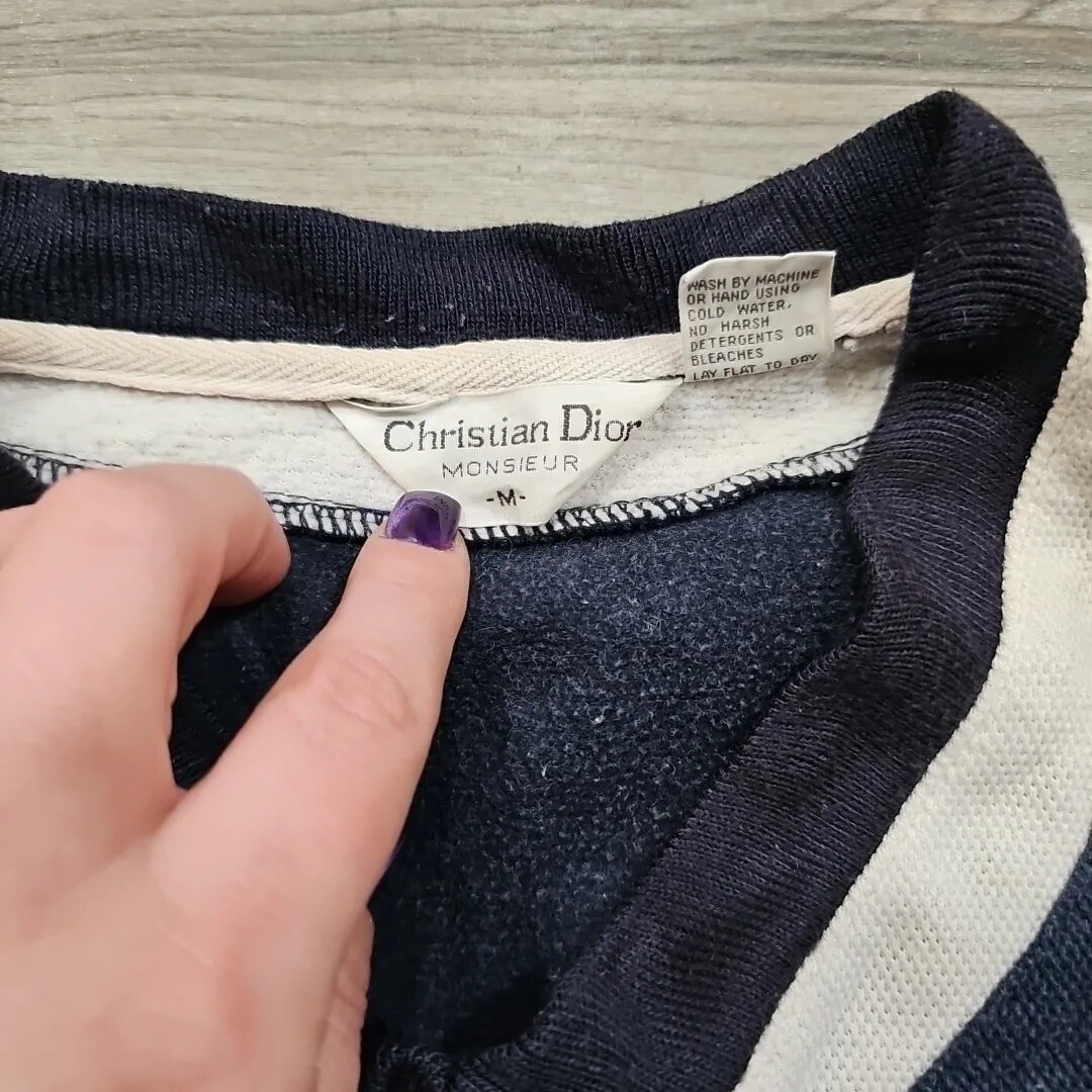 Christian Dior Sweatshirt Medium Navy Blue V Neck 90s Vtg | eBay Christian Dior Sweatshirt Medium Navy Blue V Neck 90s Vtg | eBay