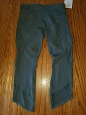 Nwt Womens Active Life Capris Sage Green Shadow Yoga Size Small S X-Large XL