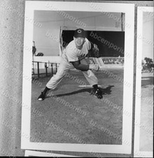 Hal Jeffcoat Medium Frame Negative - Jim Rowe Archive C831