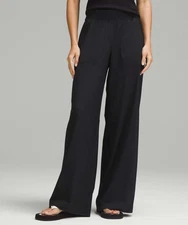 Lululemon Swift Wide-Leg Mid-Rise Pants in Black Women 6 Performance Stretch