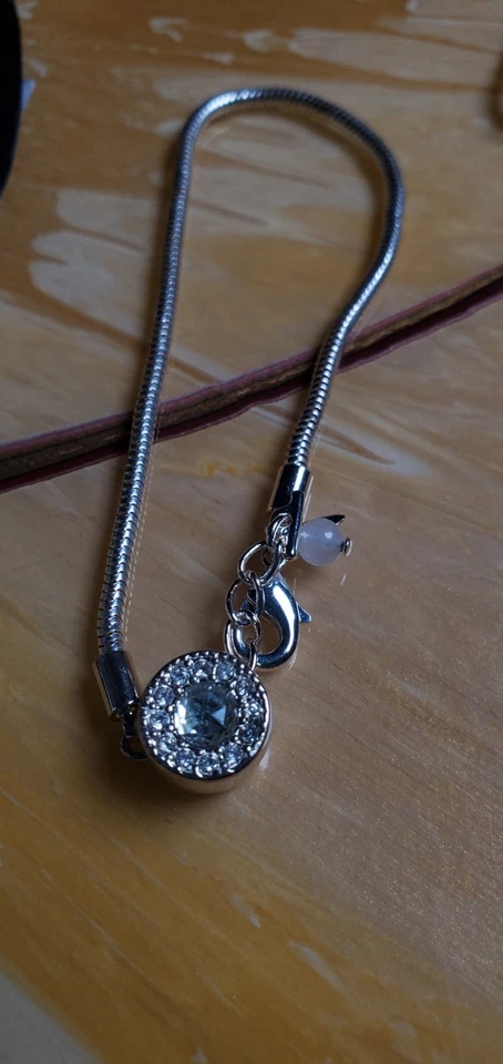 Pulseras Avon vintage una de oro y otra de plata con dije BRILLANTE. Foto 4 de 4