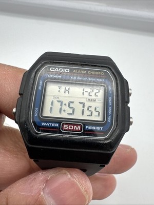 Vintage Casio W-71 (#1846) 36mm Digital Quartz Wrist Watch w/ New Battery