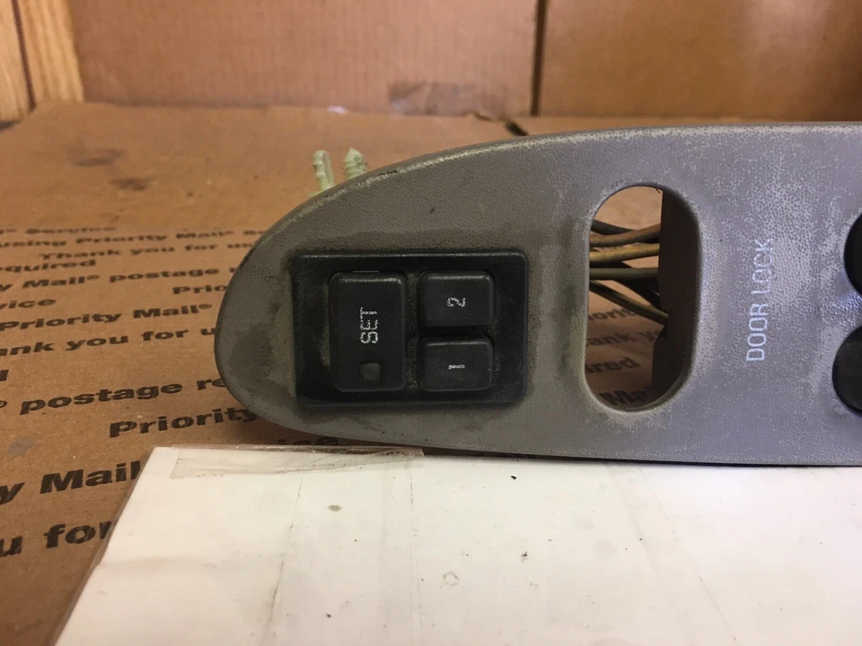 Interruptor de ventana eléctrico Lincoln Navigator Ford F250 Expedition 1999-2002 OEM #N302 Foto 2 de 4