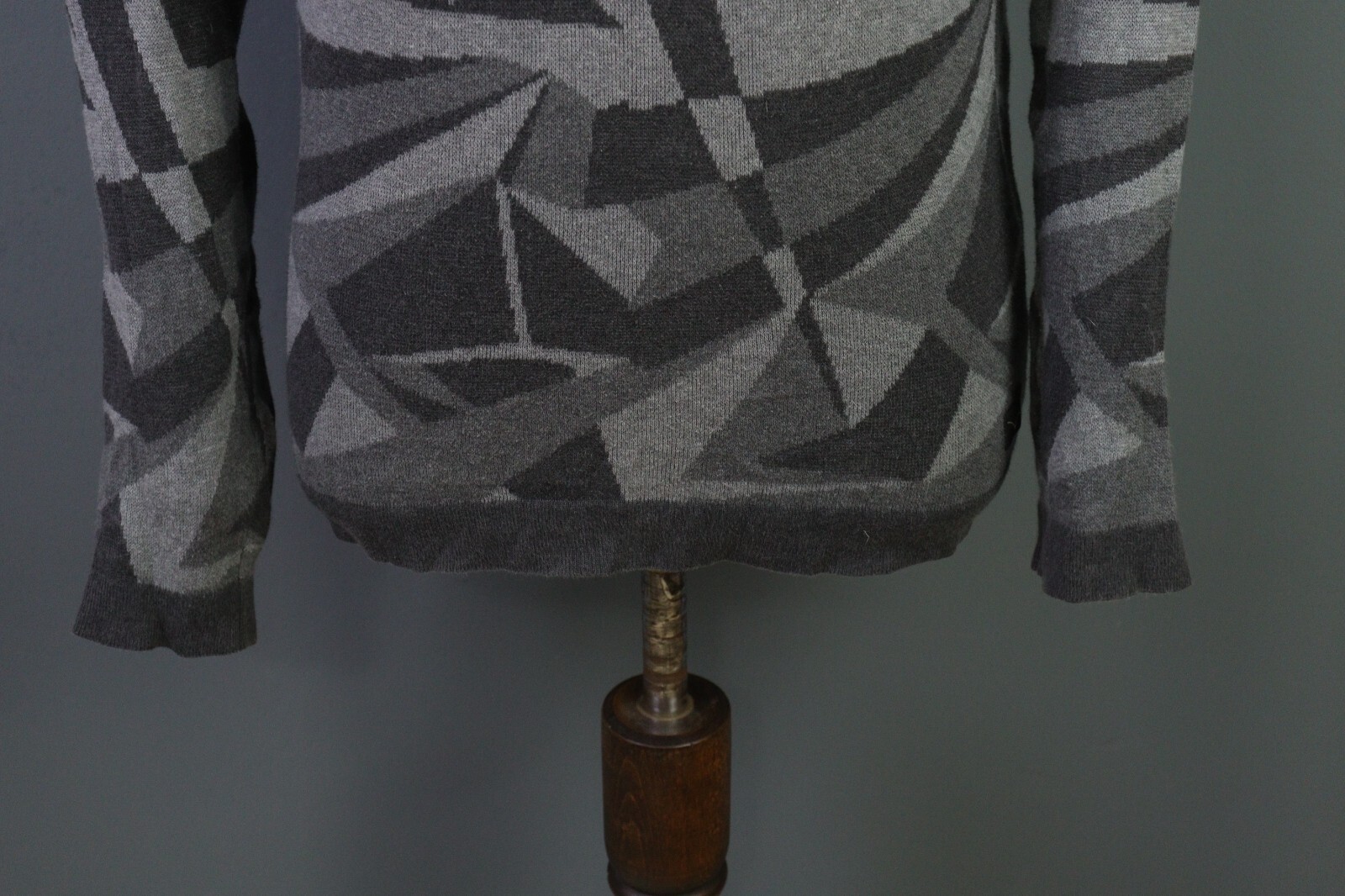 Edwin Gray Crew Neck Diamond Pattern Relaxed Swea… - image 3