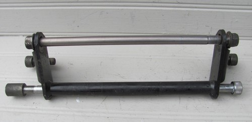 1999 – 2009 Yamaha V-Star 1100 Front Engine Mounting Bracket Stay 5EL-21318-00-0 - Picture 3 of 5