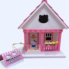 Sanrio Hello Kitty Sanrio You Make Me Happy Wooden Birdhouse Pink NEW NWT