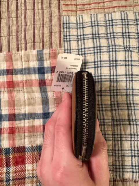 Estuche para monedas Coach pequeño ojos multicolores redondo nuevo con etiquetas Foto 3 de 4