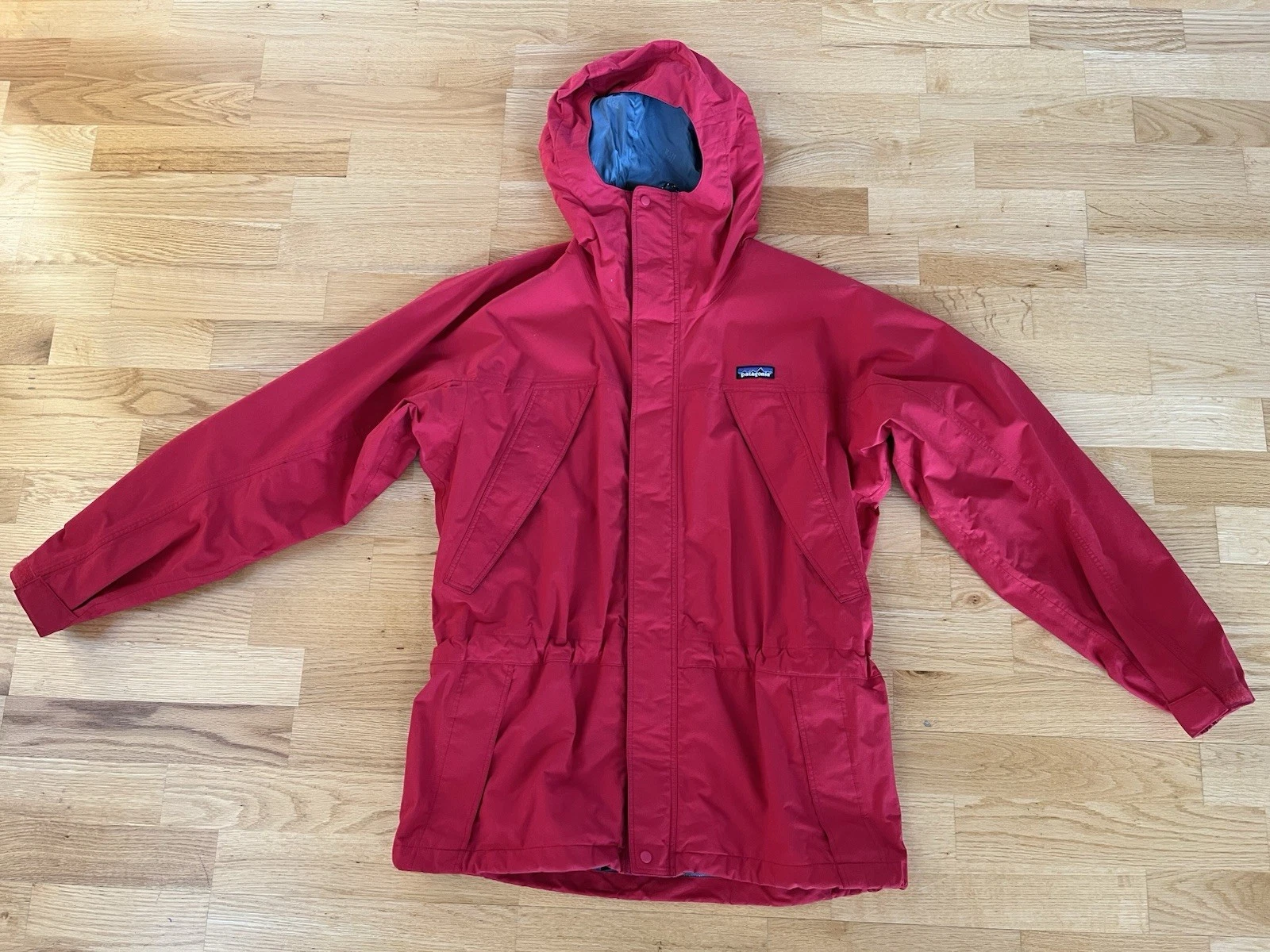 Vintage 1980s/90s Patagonia Red Full Zip Nylon Jacket Unisex Medium Embroidered