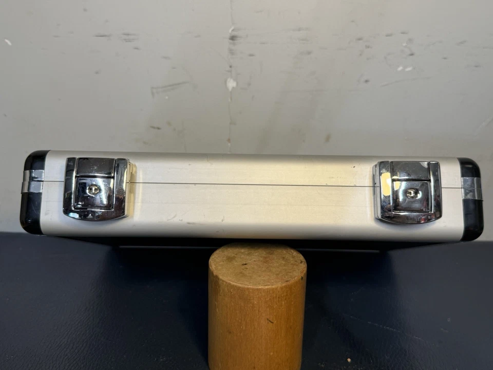 Smith Wesson Performance Center Aluminum Case w/ Padded Interior - Image 4 of 4