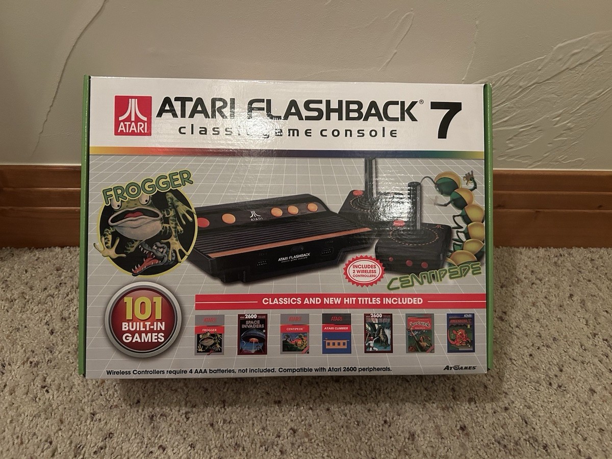 Atari Flashback 7　アタリ フラッシュバック７ Amazon.com: AtGames Atari Flashback 7 Classic Console