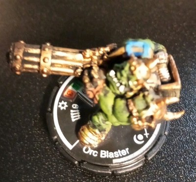 MAGE KNIGHT  ''Orc Blaster - Figur Nr. 083'' (2003/Uprising) + Zustand sehr gut +