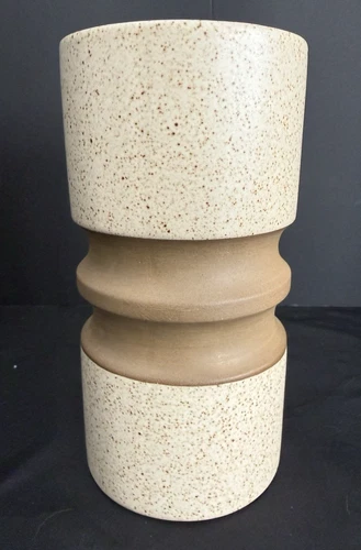 Vintage MCM Tan Royal Haeger Tall 7.5" Pottery Vase